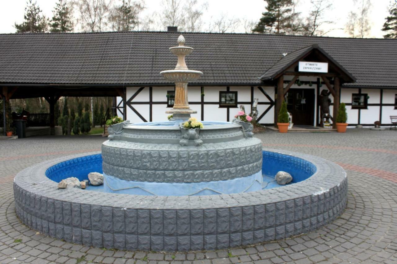 Park Lesny 'U Kaczyny' Rogow Exterior foto