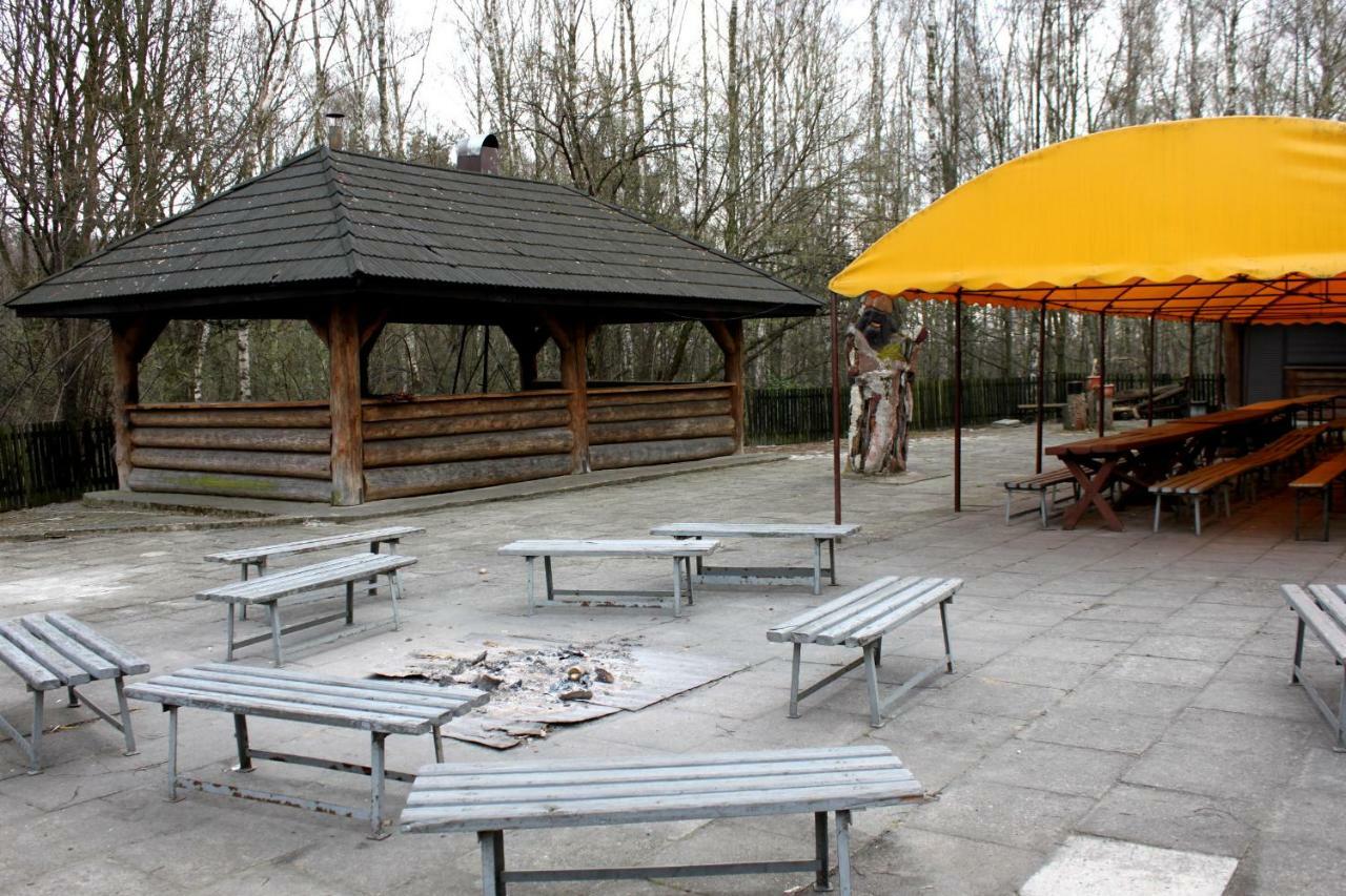 Park Lesny 'U Kaczyny' Rogow Exterior foto