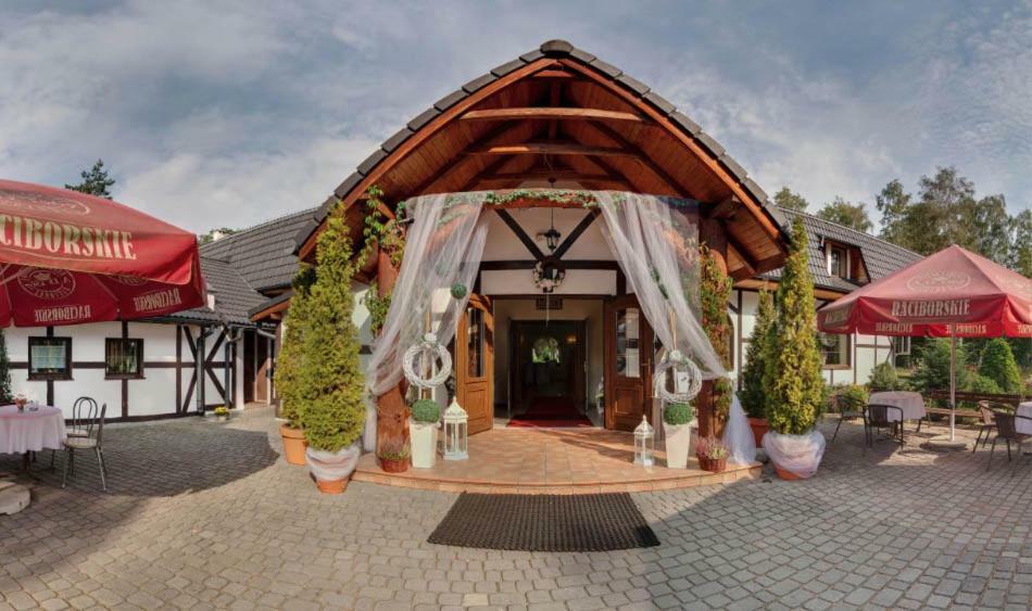 Park Lesny 'U Kaczyny' Rogow Exterior foto